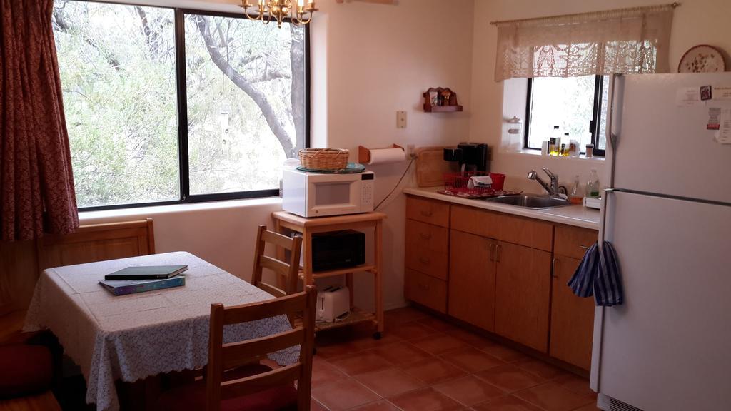 Desert Trails Bed & Breakfast Tanque Verde Rum bild